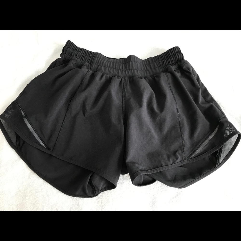 Lululemon Hotty Hot shorts